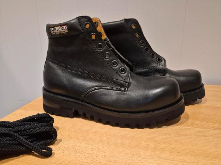 Originele Ambiorix Superclass Bottines - Zwart Leer  Maat 40, Kleding | Heren, Schoenen, Nieuw, Boots, Zwart, Ophalen of Verzenden