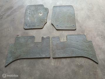 Vloermatten Range Rover P38 Originele Stoffen matten set beschikbaar voor biedingen