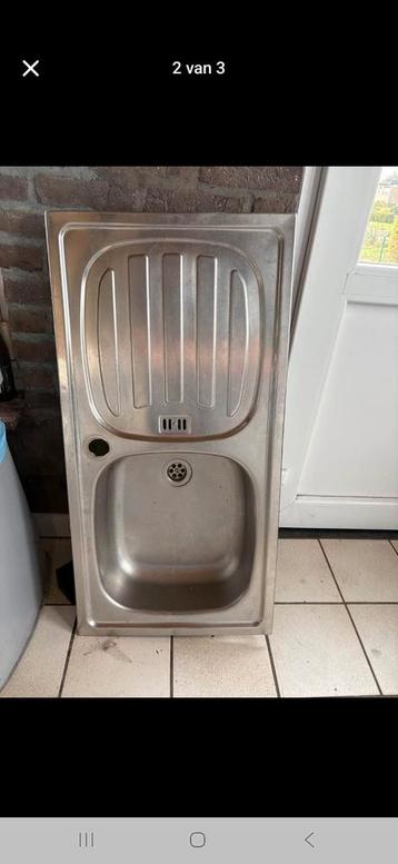 Afwasbak +kraan beschikbaar voor biedingen
