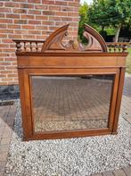 Houten spiegel, Ophalen
