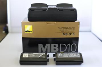 Nikon MB-D10 met PDK kit voor Nikon D700 en D300 beschikbaar voor biedingen