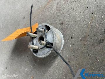 Afstands stuk koelvin Gebruikt onderdeel beschikbaar voor biedingen