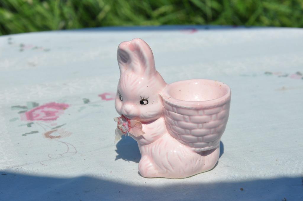 §  coquetier en faience lapin, Collections, Enlèvement ou Envoi, Utilisé