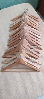 20 cintres en bois Ikea, Vêtements | Femmes, Cintres, Enlèvement, Comme neuf, Bois, Adultes