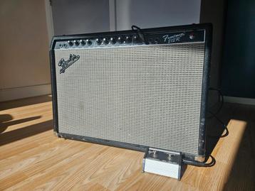 Fender Frontman 212R beschikbaar voor biedingen