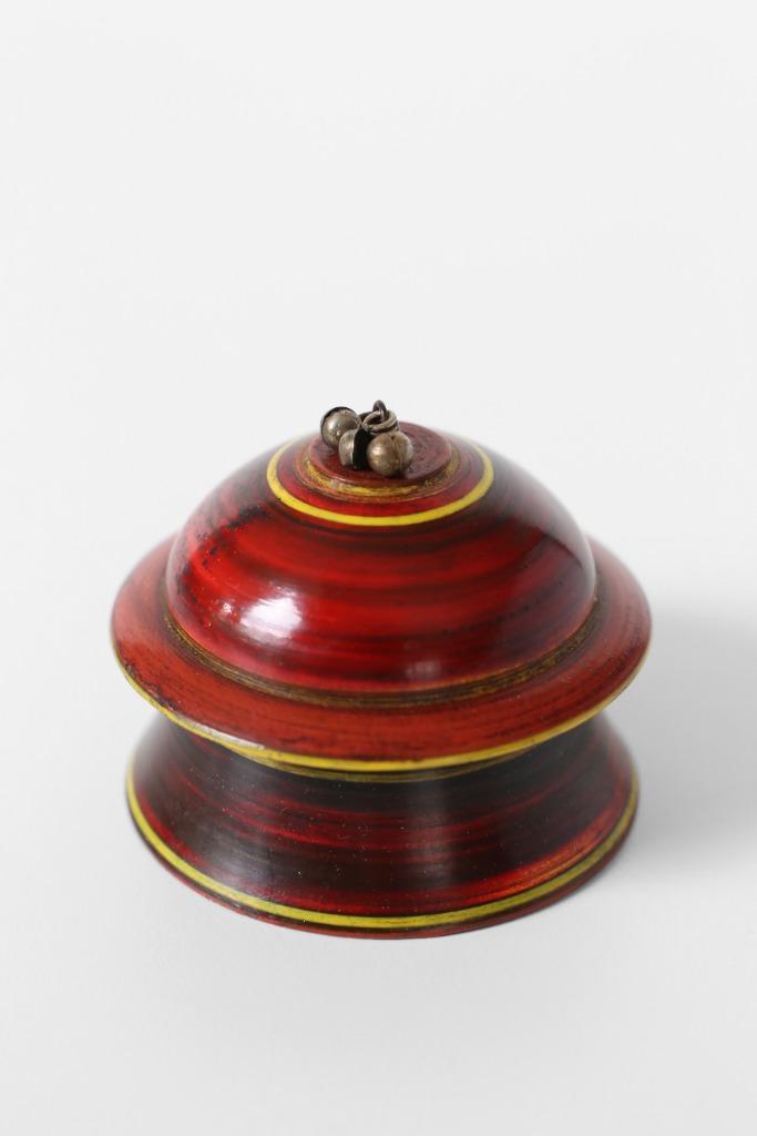 Houten Indisch Tikka doosje, Antiek en Kunst, Curiosa en Brocante, Ophalen of Verzenden