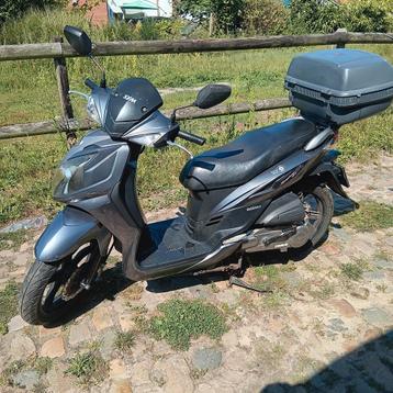 Sym symphony 125cc, Vélos & Vélomoteurs, Scooters | SYM, Enlèvement, Utilisé