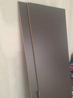 2 bruine meubelplaten 207x60 cm (15 mm), Ophalen, Zo goed als nieuw