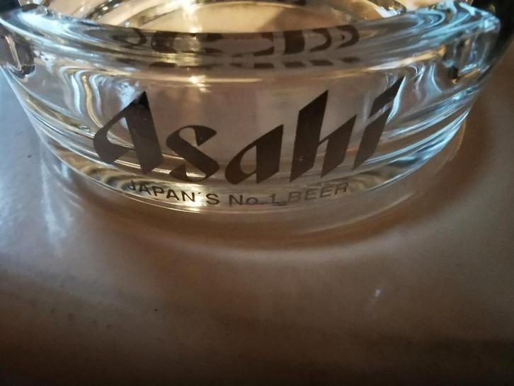 ASahi - Japan's nr1 beer, glazen asbak zeldzaam, Collections, Marques de bière, Enlèvement ou Envoi
