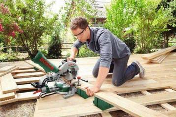 Bosch PCM 8 S Afkortzaag te huur aan 10 euro per dag beschikbaar voor biedingen
