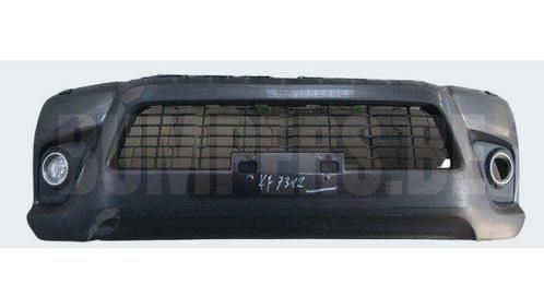 Bumper  Toyota Hilux 8 VIII 15-18 53112-OK130 Voorbumper KJ7, Auto-onderdelen, Carrosserie, Bumper, Voor, Gebruikt, 6 maanden garantie