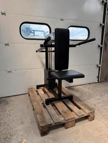 Norsk tricep dip machine / triceps / trizep / trizeps beschikbaar voor biedingen