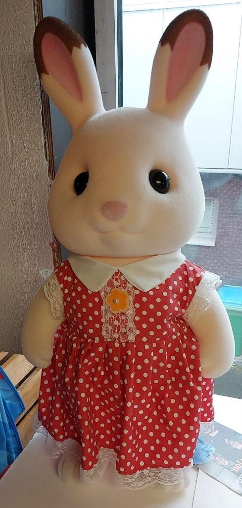 Grote sylvanian families display /winkeldisplay +/-80cm hoog, Kinderen en Baby's, Speelgoed | Poppenhuizen, Ophalen