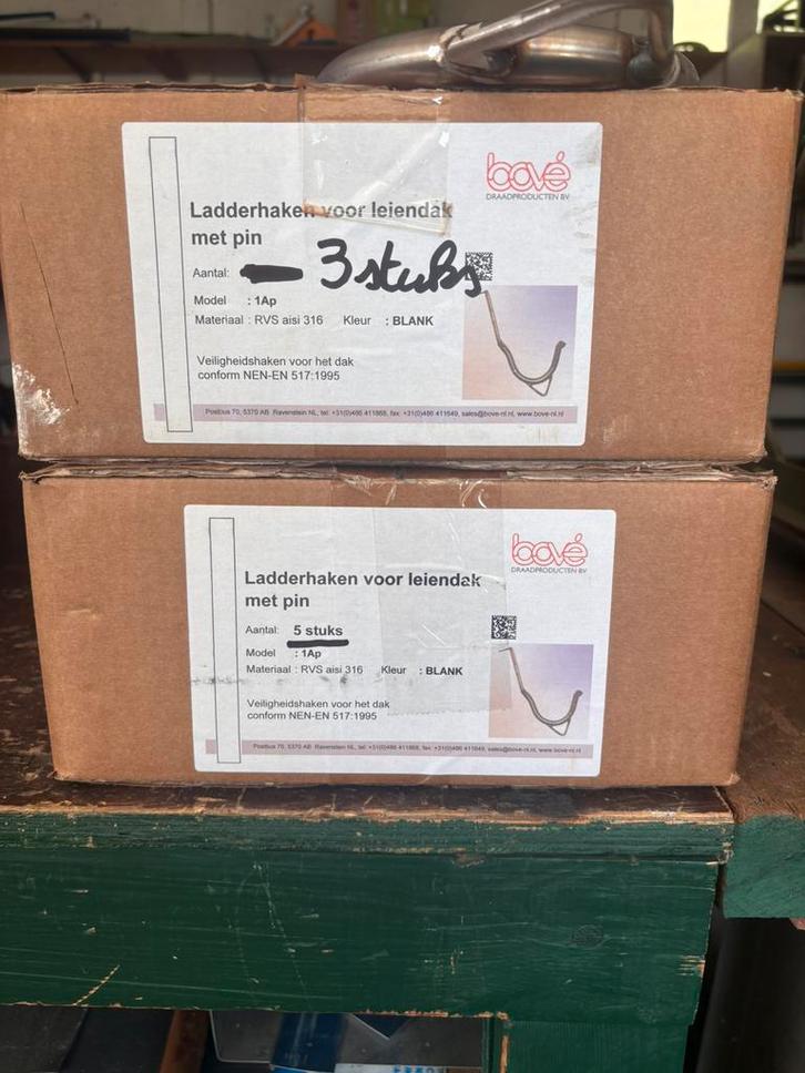 Ladderhaken voor leiendak, Doe-het-zelf en Bouw, Dakpannen en Dakbedekking, Ophalen