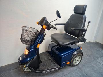 Scootmobiel merk MINI CROSSER hele nette staat beschikbaar voor biedingen