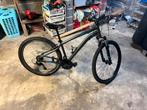 Fiets voor grote kinderen, Fietsen en Brommers, Fietsen | Crossfietsen en BMX, Ophalen, Gebruikt, B-twin, Voetsteunen