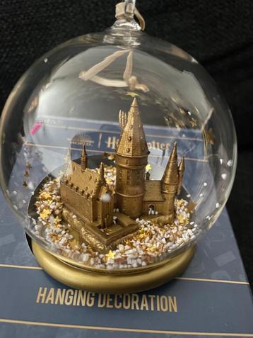 Marks & Spencer M&S Harry Potter Hogwarts Bauble beschikbaar voor biedingen