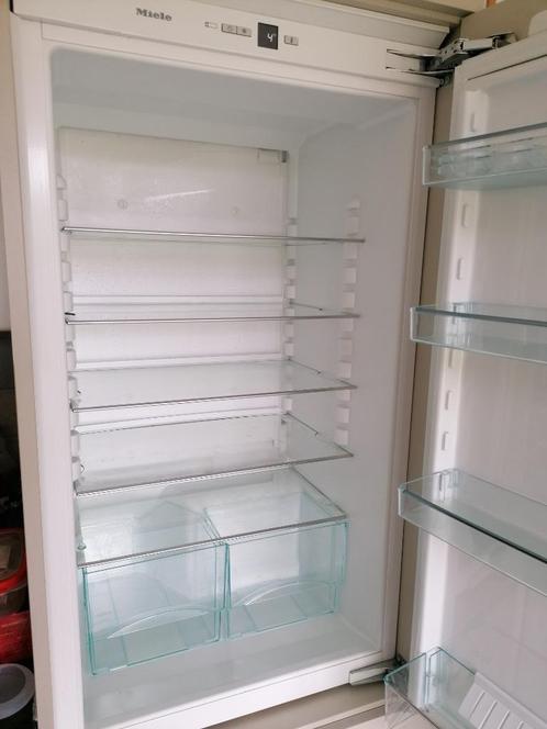 Koelkast Miele K33222i, Huis en Inrichting, Keuken | Keukenbenodigdheden, Gebruikt, Ophalen