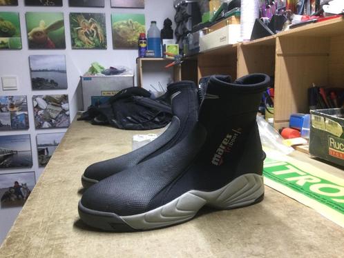 Mares Trilastic 5mm Diveboots 44/45 nieuw 59€ - Ecocheques, Watersport en Boten, Duiken, Nieuw, Overige typen, Ophalen of Verzenden