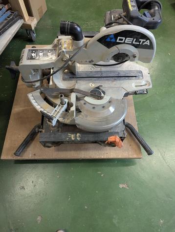 zaagmachine Delta beschikbaar voor biedingen