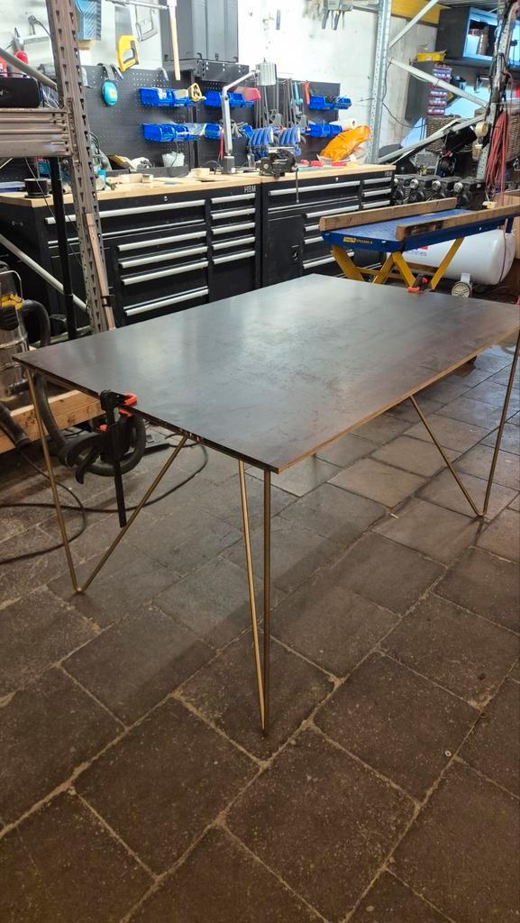 Pieds de table en épingle à cheveux, Maison & Meubles, Tables | Tables à manger, Enlèvement