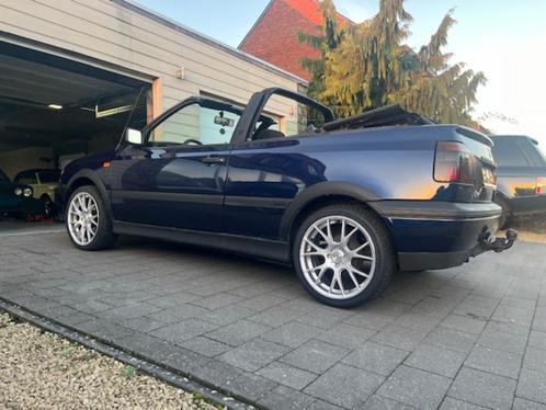 VW Golf 3 Cabriolet 1.8 Oldtimer, Auto's, Volkswagen, Bedrijf, Te koop, Golf, Benzine, Cabriolet, 2 deurs, Handgeschakeld, Blauw