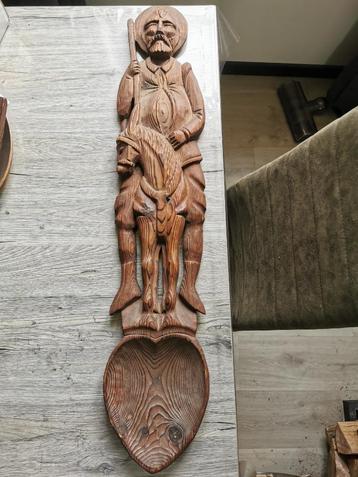 Don Quichot Grote houten lepel beschikbaar voor biedingen