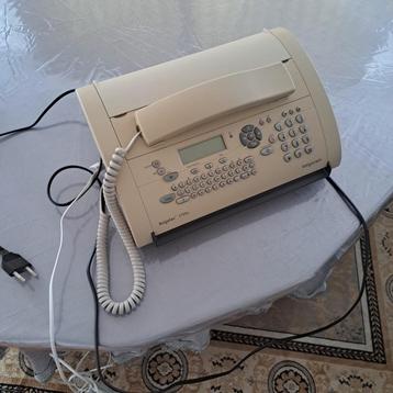 Telefoon/fax beschikbaar voor biedingen