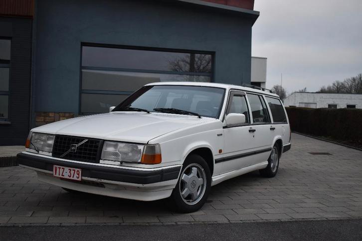 Volvo 740 turbo 16v, Auto's, Volvo, Particulier, Radio, Benzine, Break, 5 deurs, Handgeschakeld, Wit, Zwart, Ophalen