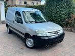 Peugeot partner 1.9 trekhaak zeer proper gekeurd vvk, Auto's, Bestelwagens en Lichte vracht, Diesel, Particulier, Te koop, USB