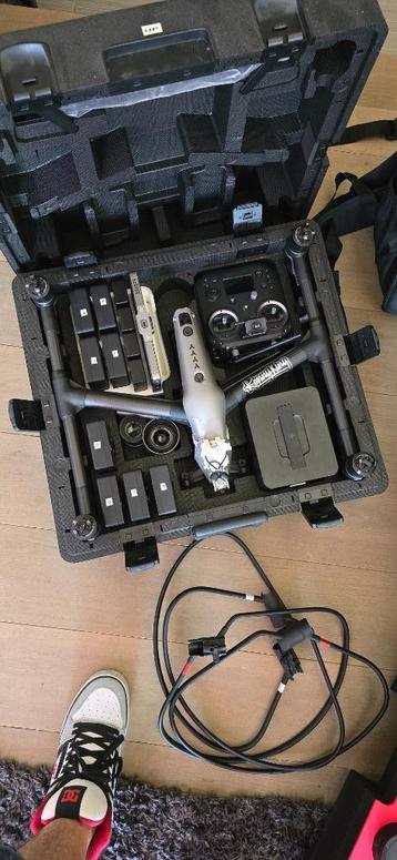 DJI Inspire 2 - Prores - CineSSD - Flight Case - ZenMuse x5s beschikbaar voor biedingen