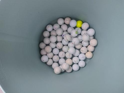 Lot de 60 balles TItleist pro v1 / pro v1x, Sports & Fitness, Golf, Utilisé, Balle(s), Autres marques, Enlèvement ou Envoi