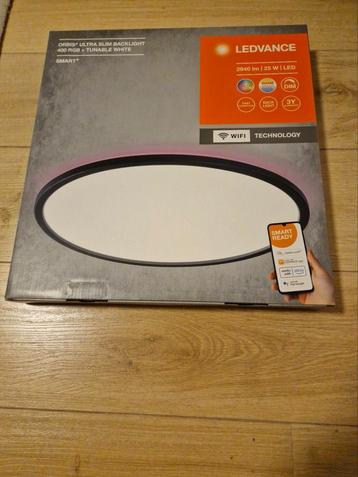 LEDVANCE: Slimme WiFi plafondlamp, plat, rond, zwart beschikbaar voor biedingen