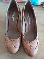 broguepompen van fawn leer 37, Ophalen of Verzenden, Nieuw, Pumps