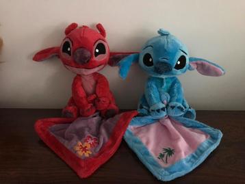 Stitch set van 2 knuffels met knuffeldoek beschikbaar voor biedingen