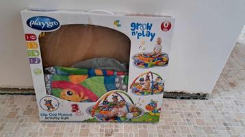 Kleurrijk speeltapijt Playgro beschikbaar voor biedingen