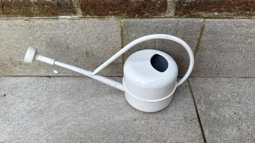 Kleine gieter van wit metaal — vintage stijl, Tuin en Terras, Gieters, Gebruikt, Metaal, Ophalen