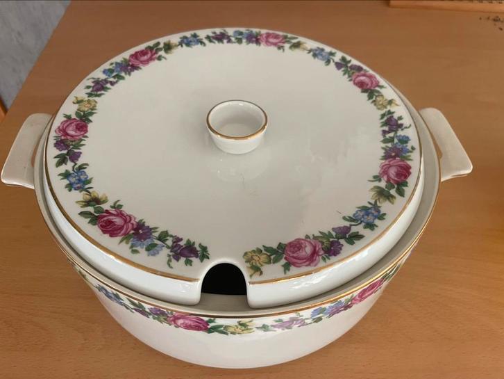 Soupière ancienne en porcelaine décor fleurs vintage, Antiek en Kunst, Antiek | Servies los, Ophalen
