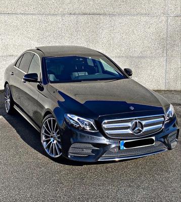 Mercedes-Benz E220d/Amg-line/Pano/Full/12-Maanden garantie beschikbaar voor biedingen