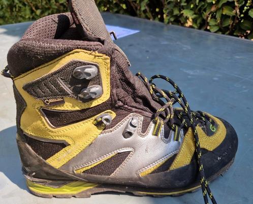 Wandelschoenen van hoge kwaliteit, Sport en Fitness, Bergsport en Wandelen, Zo goed als nieuw, Schoenen, Ophalen of Verzenden