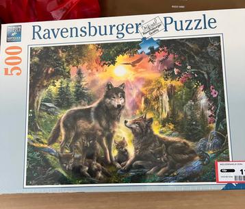 Puzzel (wolvenfamilie) beschikbaar voor biedingen