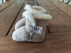 UGG baby Pantoffels maat S (18), Kinderen en Baby's, Ophalen, UGG, Jongetje of Meisje, Laarsjes