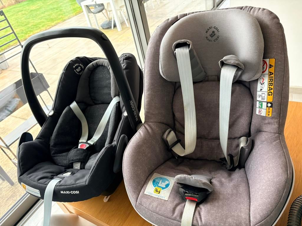 SET: 2 x Maxi Cosi PearlPro, 2x FamilyFix One iSize, 1x Rock, Mode veille, 9 à 36 kg, Enlèvement, Utilisé