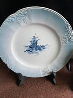 Set van 3 sierborden op voet, Enlèvement