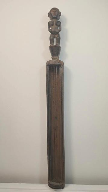 Fipa harp, Bantou Tanzania 72 cm beschikbaar voor biedingen