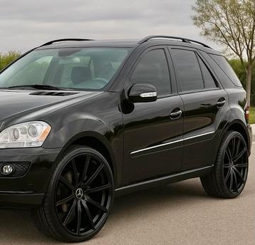 Mercedes spiegels L+R voor ML of GL beschikbaar voor biedingen