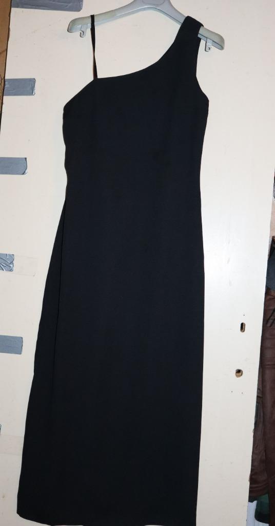 zwarte maxi-jurk met off-schouder halslijn merk cicerone, Kleding | Dames, Jurken, Zo goed als nieuw, Maat 38/40 (M), Zwart, Onder de knie