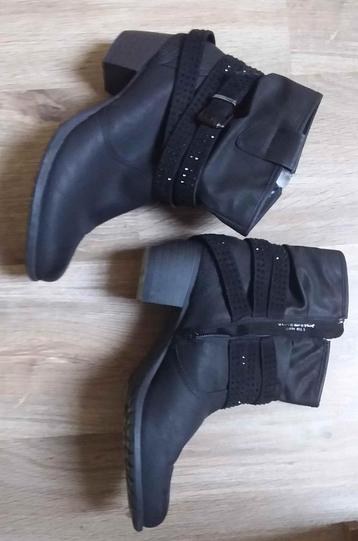 Bottines Tough taille 44