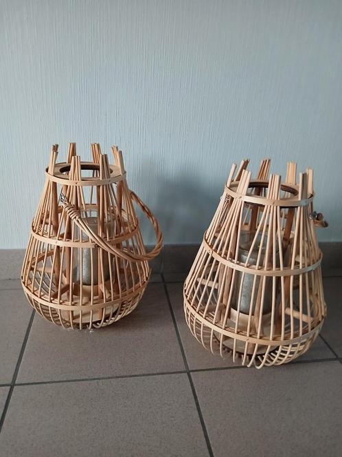 2 Rotan verlichtingen, Huis en Inrichting, Woonaccessoires | Kandelaars en Kaarsen, Zo goed als nieuw, Ophalen