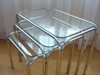 VINTAGE  1960/65 NESTING TAFEL 3 STUKS, Metaal of Aluminium, 55 tot 75 cm, Zo goed als nieuw, VINTAGE